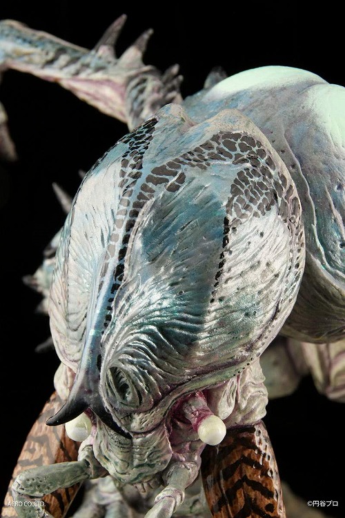 怪獣ファンを驚愕させるアクロ「KAIJU REMIX SERIES」の新作は、磁力