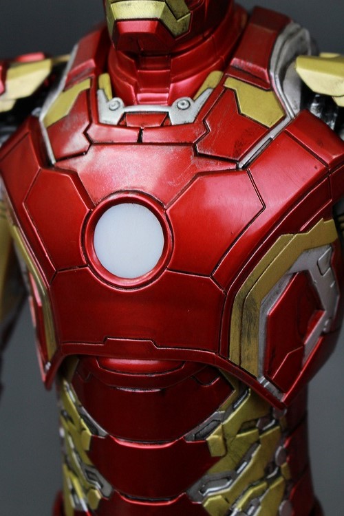 待望の入荷！ネカのアベンジャーズ エイジ・オブ・ウルトロン