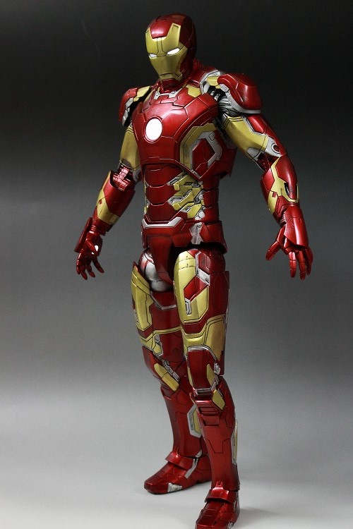 待望の入荷!ネカのアベンジャーズ エイジ・オブ・ウルトロン 待望の入荷!ネカのアベンジャーズ エイジ・オブ・ウルトロン