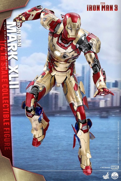ホットトイズ　アイアンマンマーク4 クオータースケール Amazon.co.jp: クオーター・スケール アイアンマン2 アイアンマン