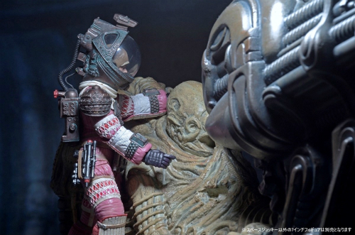 7インチフィギュアと同スケール……同スケール！？『エイリアン