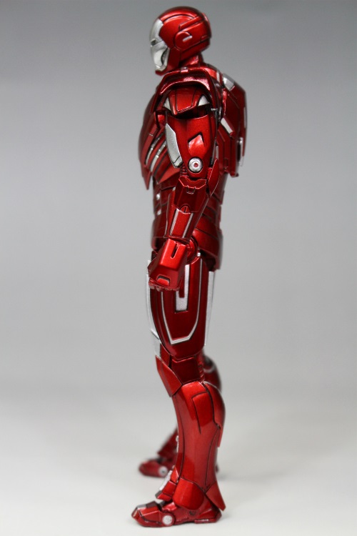 コミケイブスタジオの1/12オムニクラスコレクティブルフィギュア