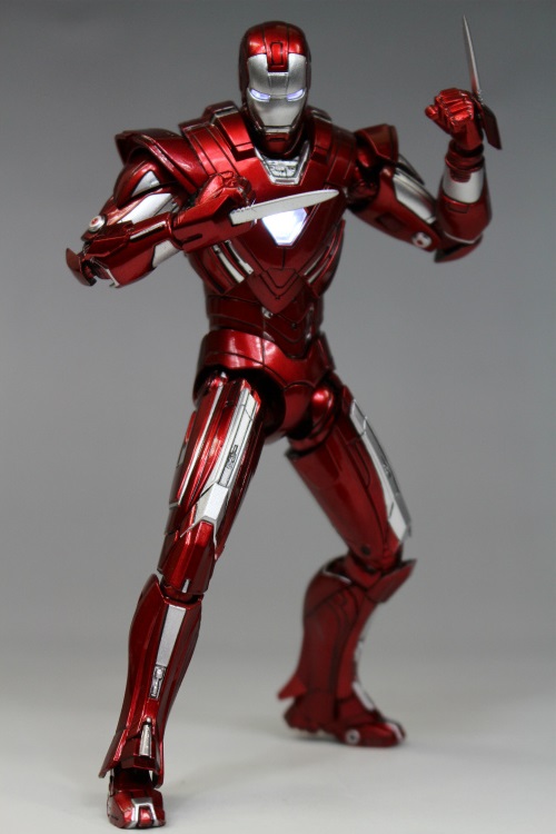 コミケイブスタジオの1/12オムニクラスコレクティブルフィギュア