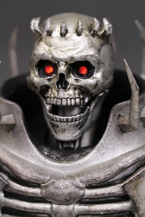 スリーゼロの話題作、『ベルセルク』髑髏の騎士 Skull Knight 1 スリーゼロの話題作、『ベルセルク』髑髏の騎士 Skull Knight 1