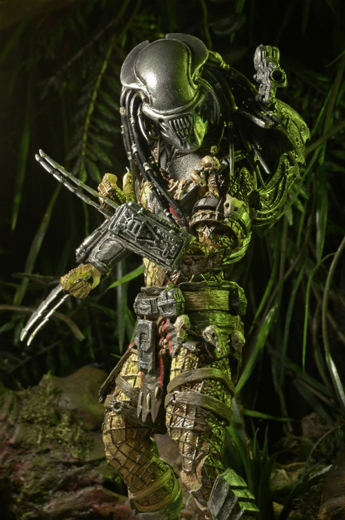 待望のAVP版エルダーが参戦!ネカの「プレデター」7インチ 待望のAVP版エルダーが参戦!ネカの「プレデター」7インチ