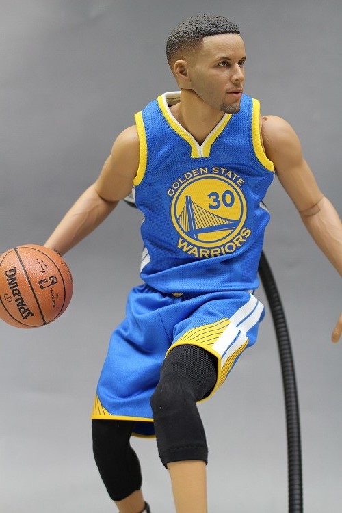 【正規品】ステフィン・カリー　ボブルヘッド　96個限定生産 Amazon.co.jp: ステファン・カリー ボブルヘッド Stephen Curry