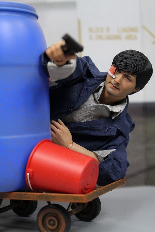 大反響のエンターベイ「1/6リアルマスターピース」新作、男たちの挽歌