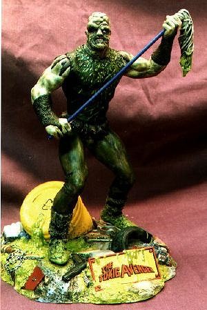 おバカでグログロなスーパーヒーロー!我らがトロマのカルト作 おバカでグログロなスーパーヒーロー!我らがトロマのカルト作