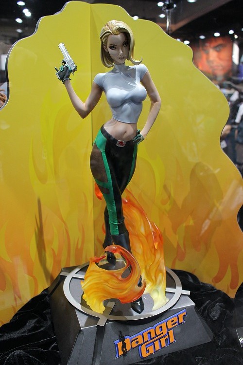 サイドショウ レッドソニア プレミアムフォーマット フィギュア スタチュー サイドショウ レッドソニア プレミアムフォーマット フィギュア