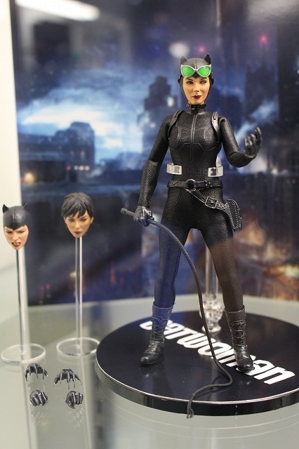 魅力的な Catwoman MEZCO メズコ ワン12コレクティブ キャットウーマン 