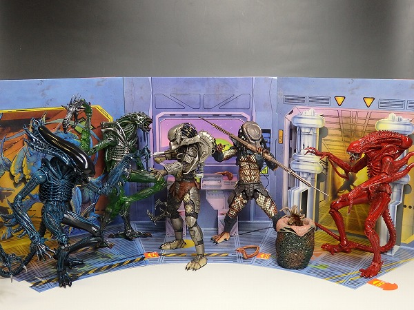 夢の巨大ジオラマで遊び尽くせ！NECA エイリアンクラブ特典