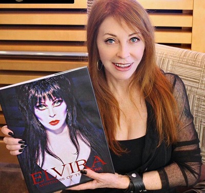 80年代ホラークイーン「エルヴァイラ」の新刊登場でVHS少年の