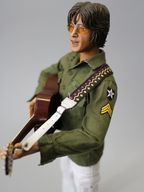 ついに発売!モリキュール8『ジョン・レノン 1/6フィギュア ついに発売!モリキュール8『ジョン・レノン 1/6フィギュア