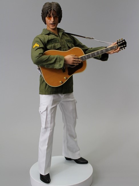 ついに発売!モリキュール8『ジョン・レノン 1/6フィギュア ついに発売!モリキュール8『ジョン・レノン 1/6フィギュア