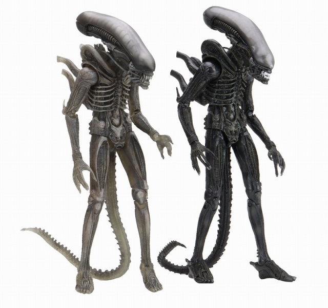 Amazon.com: NECA Alien 40th Anniversary 7” Scale Giger