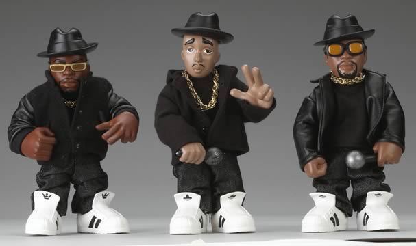 黒人のラッパーとDJのフィギュアセット ミュージシャン DMC風