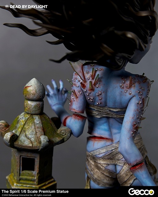 沈黙を破り登場したGecco×DbDスタチュー新作は悲哀と憤怒に満ち