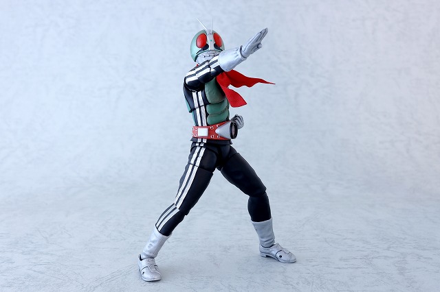 カッコよく遊ぶ。アクションフィギュアのポージングを楽しむヒント集