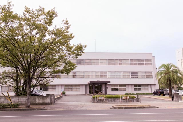 高松地裁丸亀支部