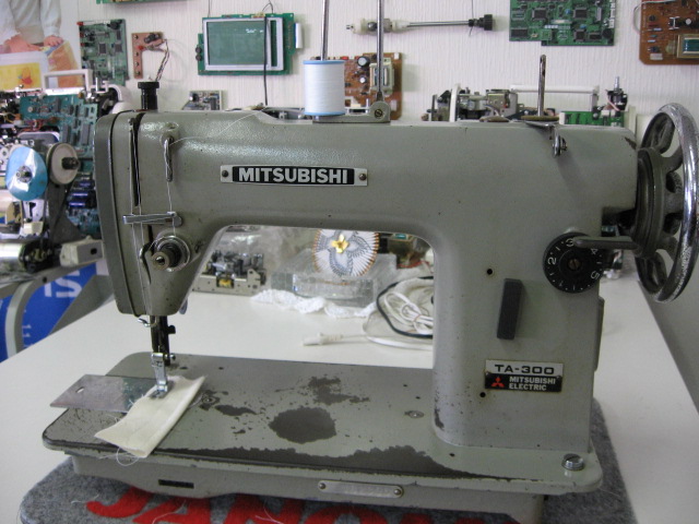 工業用ミシン 三菱 TA-300
