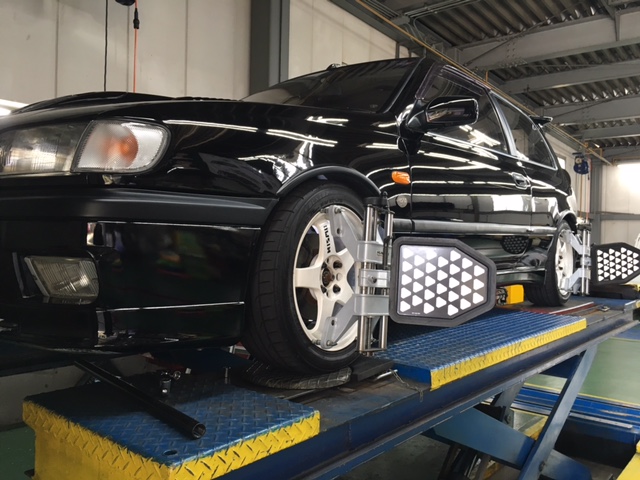 日産パルサーGTI-R純正革巻ステアリング！流用にもいけます！ 日産パルサーGTI-R純正革巻ステアリング！流用にもいけます