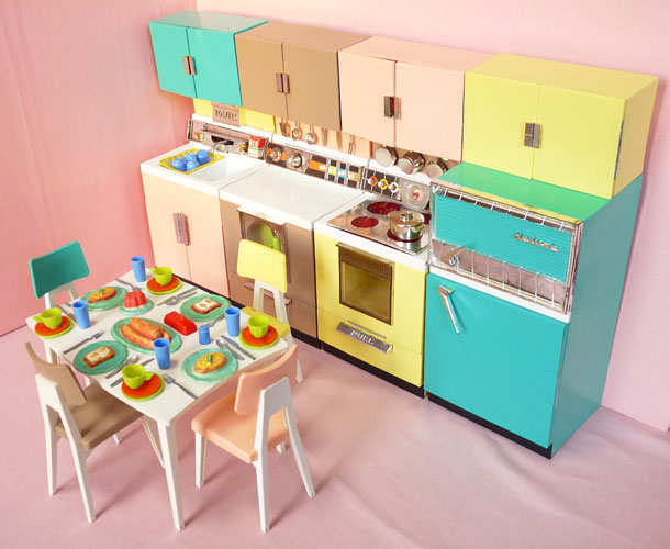 Deluxe Dream Kitchen - Barbie kitchen - | 機織鳥 はたおりどり