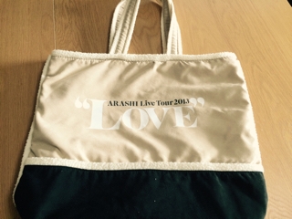 嵐*LOVE*ショッピングバッグ*リメイクハンドメイドトートバッグ