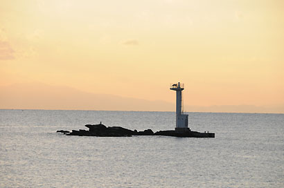 船形平島灯台