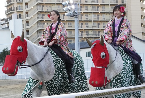 お馬さんの獅子舞姿。 | 南関魂 高橋華代子の南関東競馬ブログ