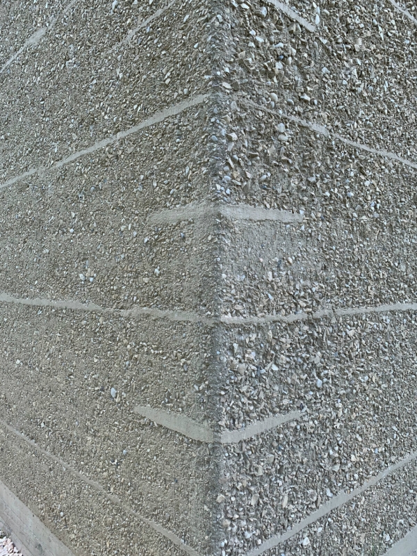 02-001.jpg