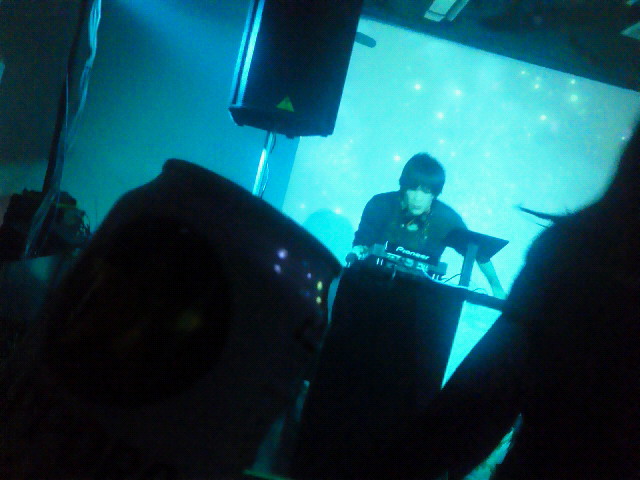 201204211842000.jpg