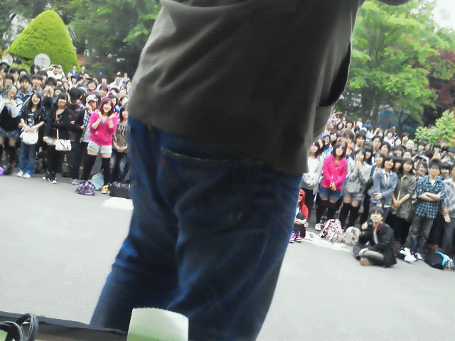 201206091801000.jpg