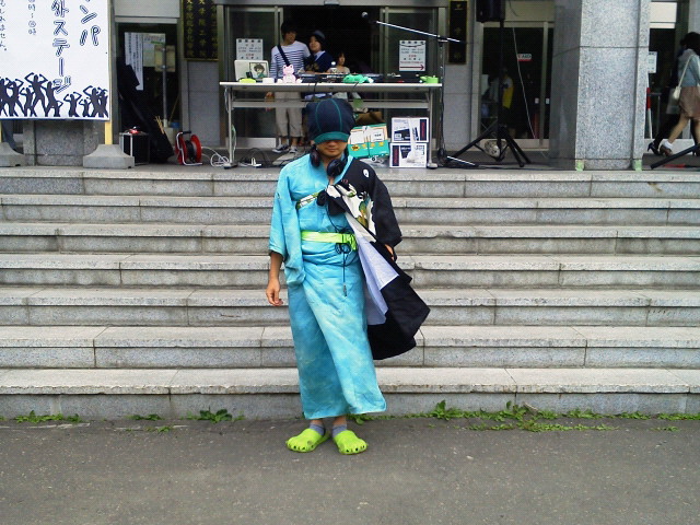 201206091402000.jpg