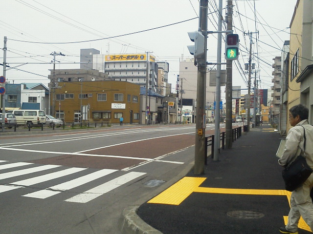 201206040753000.jpg