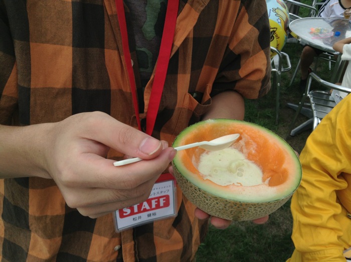 th_IMG_9122b.jpg