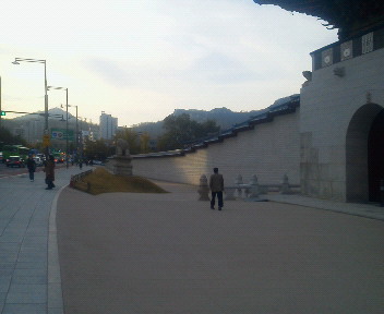 201110261621000.jpg