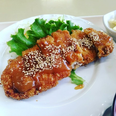お昼の食べた味噌カツ