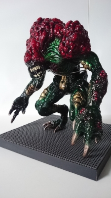 バイオハザード ハンターβ改修フルリペイント | 各種模型 ガレージ