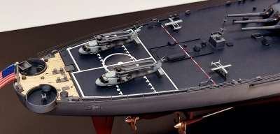 1/350 アメリカ海軍 戦艦ミズーリ 1991年 湾岸戦争仕様 木製甲板