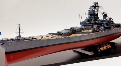 1/350 アメリカ海軍 戦艦ミズーリ 1991年 湾岸戦争仕様 木製甲板