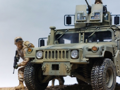 アカデミー製 1/35 アメリカ軍 装甲車ハンヴィーM1151 | 各種