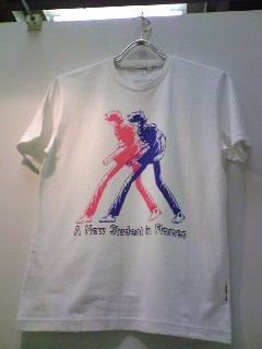 炎の転校生Tシャツ。