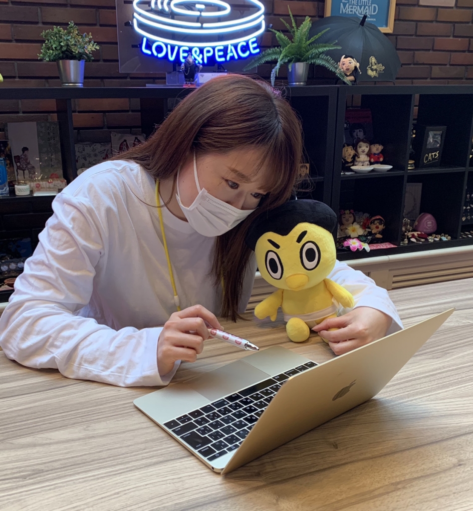 ハッキヨイ！せきトリくん – お相撲さんのショッピングモール
