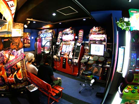 ゲームセンター ZEST チェスト 吉祥寺 音ゲー 音楽ゲーム リズムゲーム 聖地