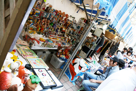 吉祥寺おもちゃ市場 2008 お店