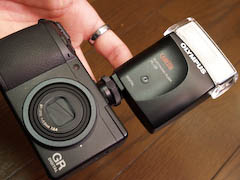 OLYMPUS¤Î¥ß¥Ë¥¹¥È¥í¥Ü