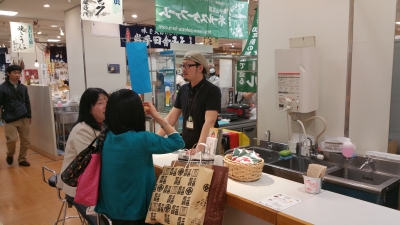 昨年の様子。バーカウンターもあります!