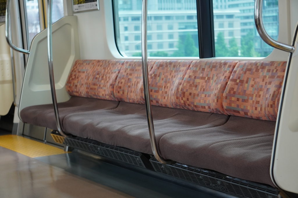 E233 中央線 鉄道 部品 座席 椅子 シート モケット | www 