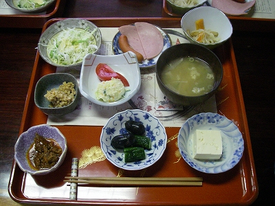 朝食