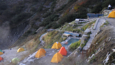 鑓温泉遠景